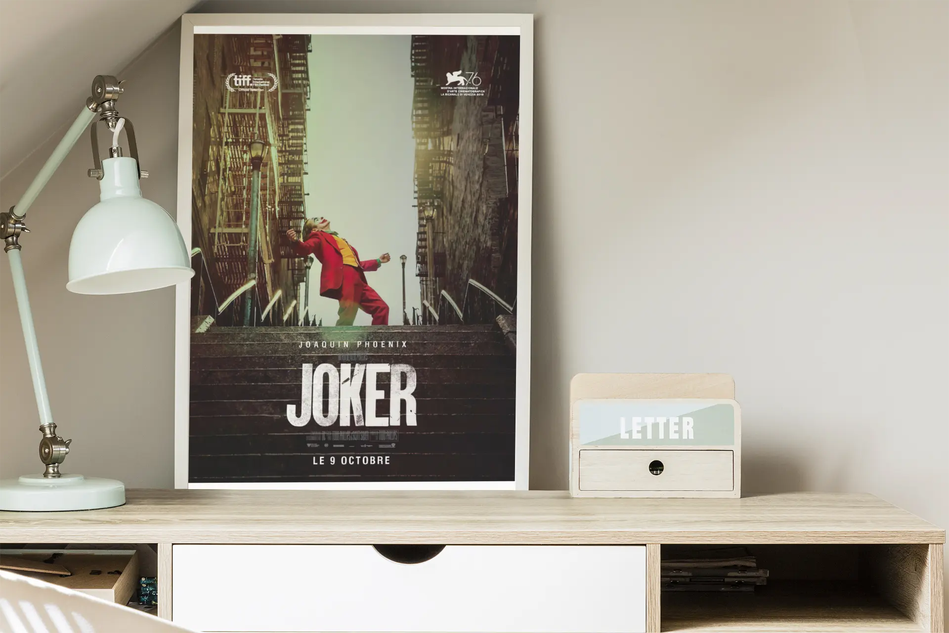 Poster le Joker avec Joaquin Phoenix, film culte américain, film Batman Trendsandprints