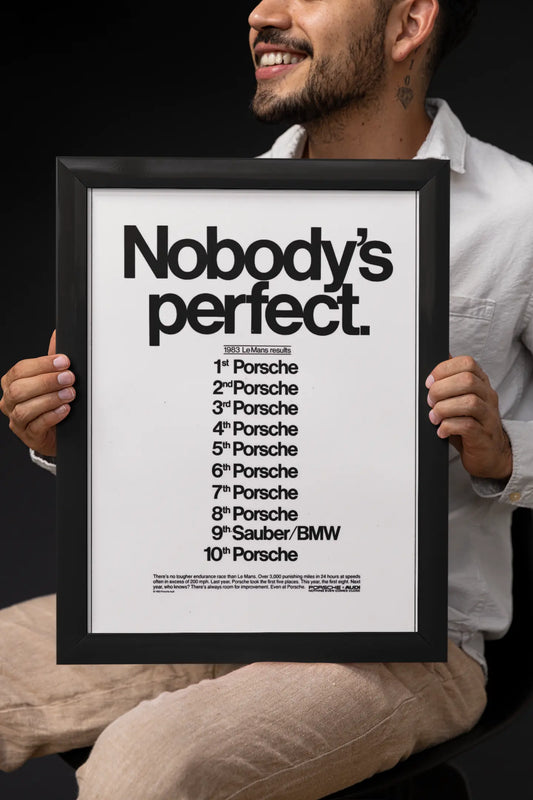 Poster nobody's perfect, 24 heures du mans poster fond blanc Trendsandprints