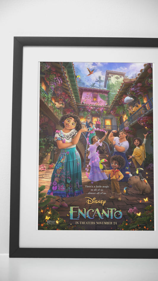 Poster Encanto, the fantastic Madrigal family, animated musical comedy